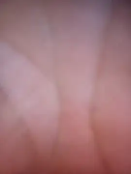 Snapshot of carolyne2023 chatting on 01.03.25 carolyne2023 online show from 01.03.25