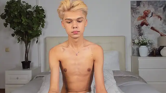 Felix Rey online show from 02.08.25