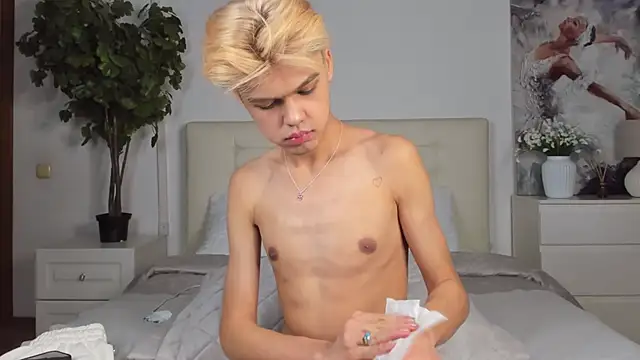 Felix Rey online show from 02.09.25