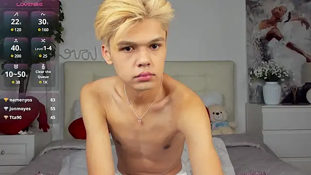 Felix Rey online show from 02.14.25