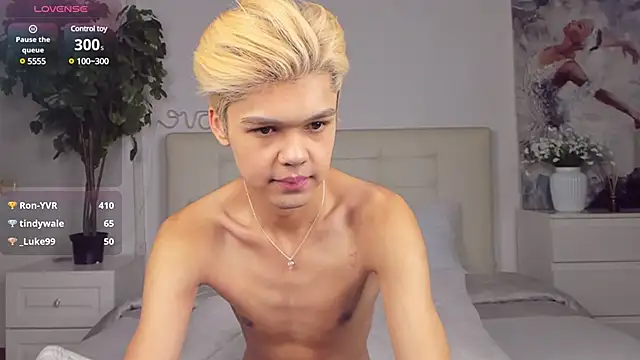 Felix Rey online show from 02.23.25