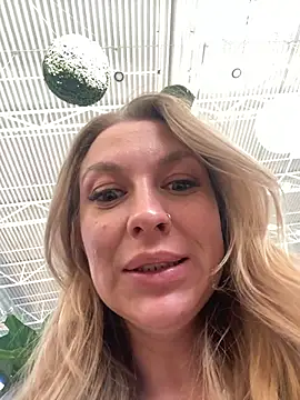 Sweet   Emily online show from 11.04.25