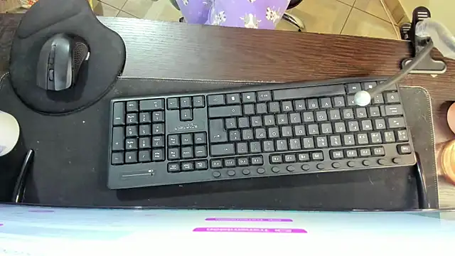 Amy Walker online show from 02.22.26