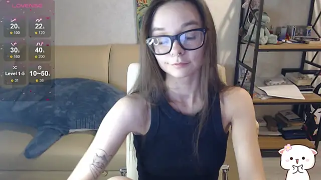 Snapshot of Amarieni chatting on 01.11.25 Amarieni online show from 01.11.25