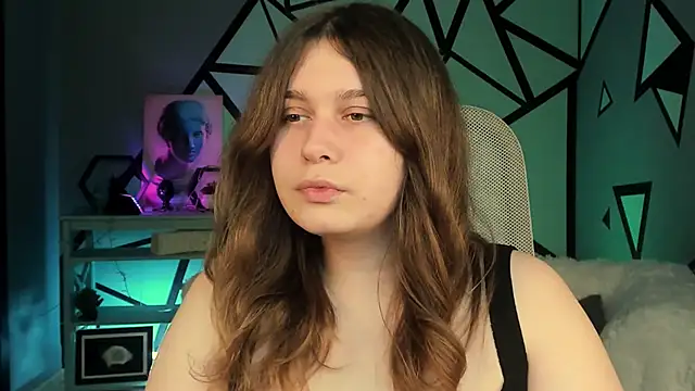 Snapshot of FioraMarmoris chatting on 10.13.25 FioraMarmoris online show from 10.13.25