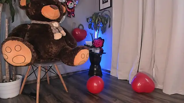 Snapshot of angeli_sexi chatting on 02.15.26 angeli sexi online show from 02.15.26