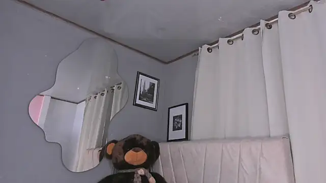 Snapshot of angeli_sexi chatting on 03.03.26 angeli sexi online show from 03.03.26