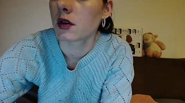 Jasmin-White online show from 12.18.24