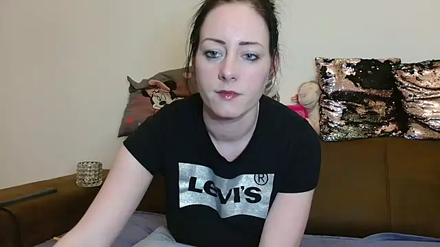 Jasmin-White online show from 02.13.25