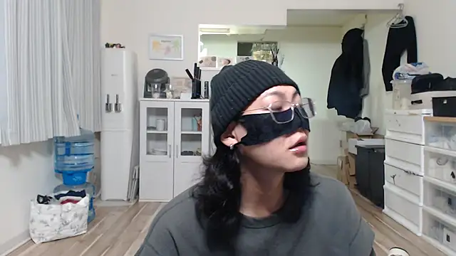 --SHUN-- online show from 01.22.25