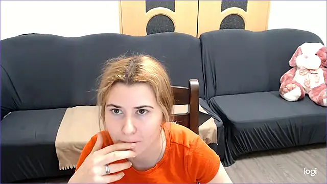 VioletaFlower7 online show from 01.24.25