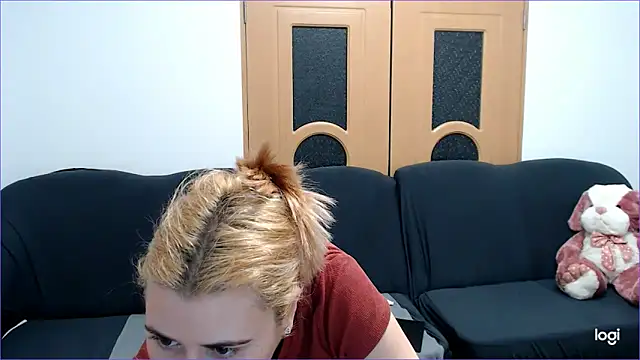 VioletaFlower7 online show from 02.17.25