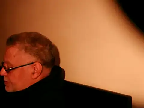 Snapshot of 100Tauros chatting on 03.14.25 100Tauros online show from 03.14.25