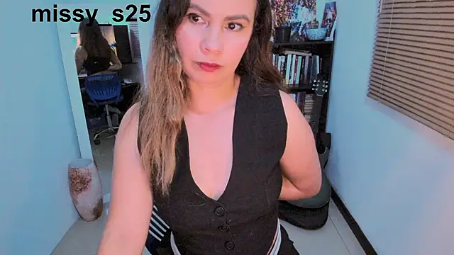 gigi stephans online show from 03.15.26