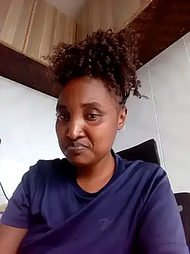 StacyGee24 online show from 10.29.25