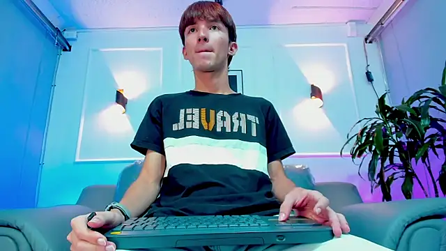 Jake evans online show from 04.17.26