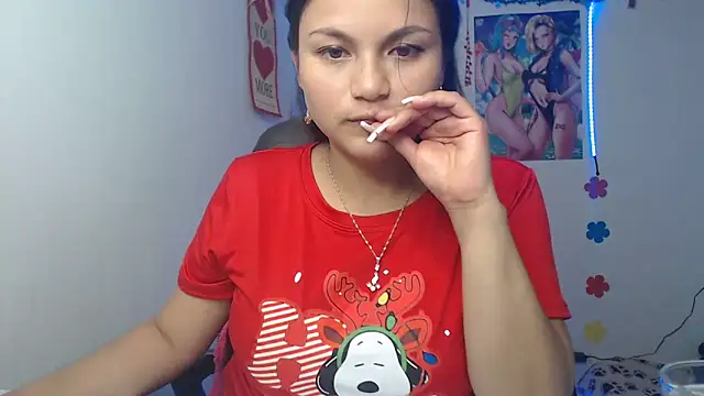 Snapshot of Zafiroweb09 chatting on 12.06.24 Zafiroweb09 online show from 12.06.24