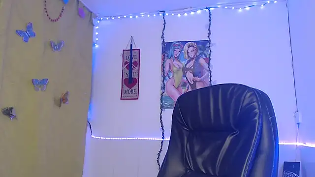 Snapshot of Zafiroweb09 chatting on 03.21.25 Zafiroweb09 online show from 03.21.25