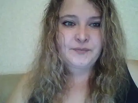 ParisMimi online show from 10.04.25