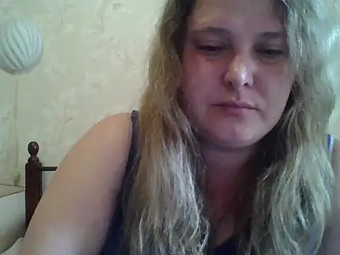 Snapshot of ParisMimi chatting on 05.30.26 ParisMimi online show from 05.30.26