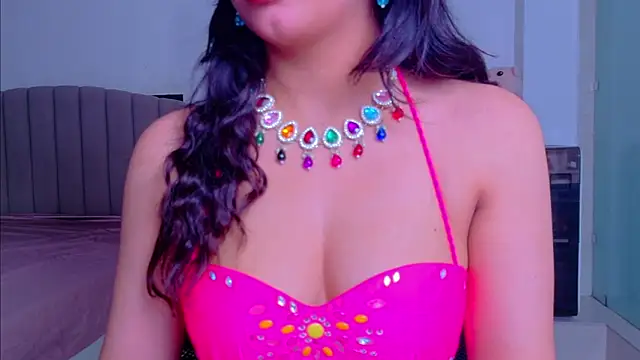 Snapshot of Aashika-Kaur chatting on 10.29.25 Aashika-Kaur online show from 10.29.25