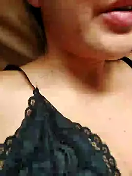 Snapshot of gaby_Souza chatting on 12.29.24 gaby Souza online show from 12.29.24
