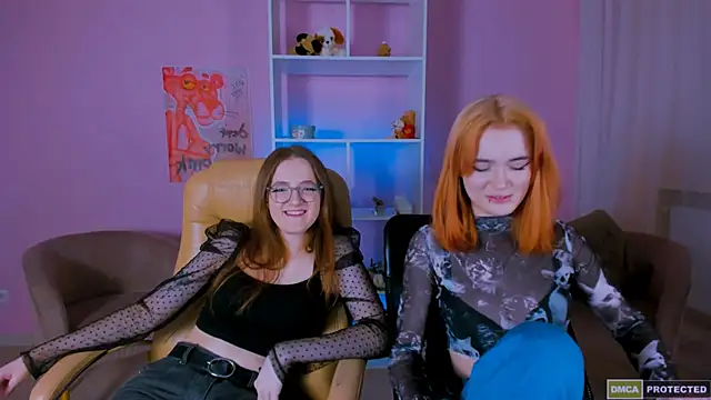 liana kisses online show from 12.27.24