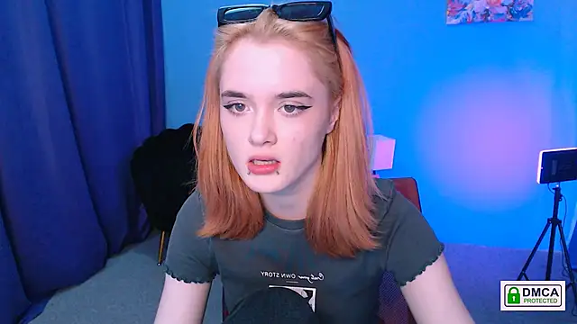 liana kisses online show from 01.03.25