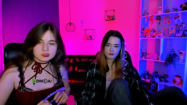 Snapshot of liana_kisses chatting on 02.07.26 liana kisses online show from 02.07.26