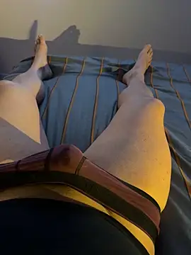 Snapshot of MatthewEmme chatting on 12.03.24 MatthewEmme online show from 12.03.24