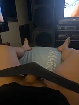 Snapshot of MatthewEmme chatting on 03.09.25 MatthewEmme online show from 03.09.25