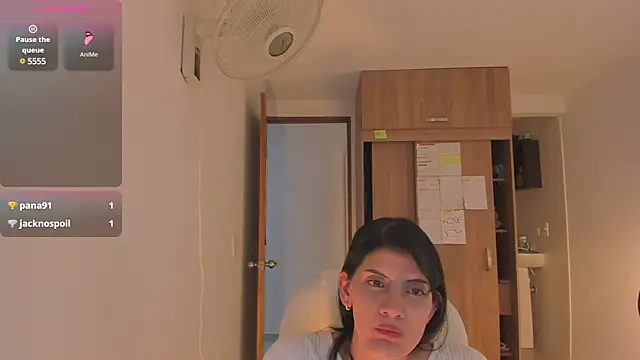 misstoya online show from 12.05.24