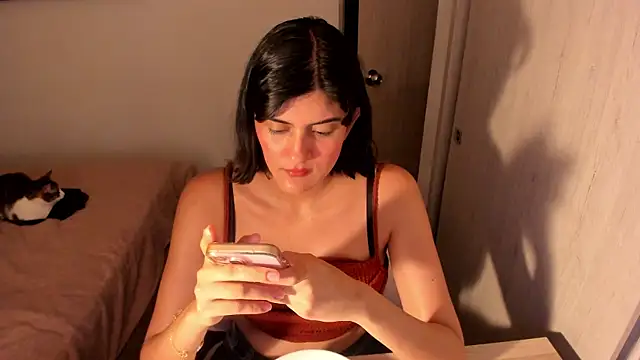 misstoya online show from 07.05.26