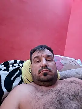 Snapshot of Futacisu chatting on 10.27.25 Futacisu online show from 10.27.25