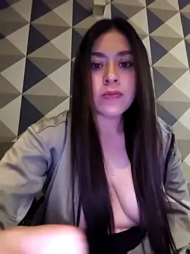 Jessicadevilla online show from 12.21.25