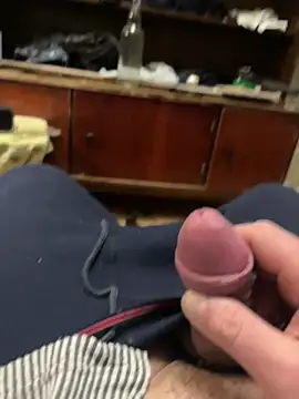 Ariel Ari online show from 10.13.25