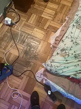 Ariel Ari online show from 04.17.26