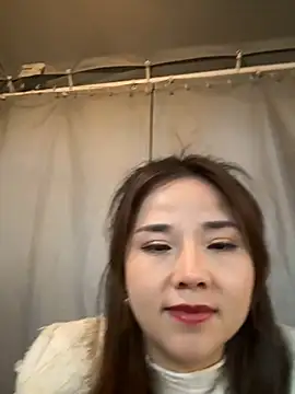 Efangfang online show from 12.15.24