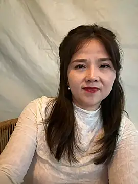 Efangfang online show from 01.02.25