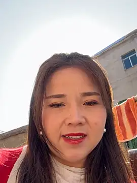 Efangfang online show from 01.20.25