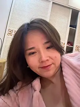 Efangfang online show from 01.30.25