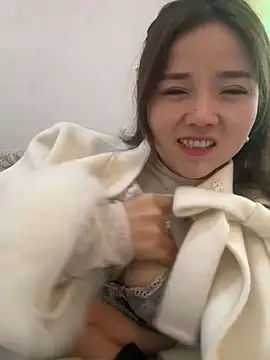 Efangfang online show from 02.02.25