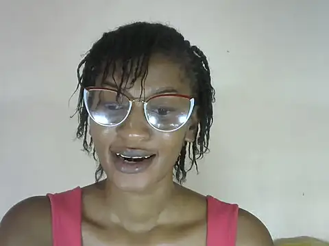 Pretty-emmie online show from 09.21.25