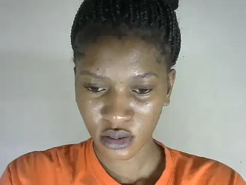 Pretty-emmie online show from 10.02.25