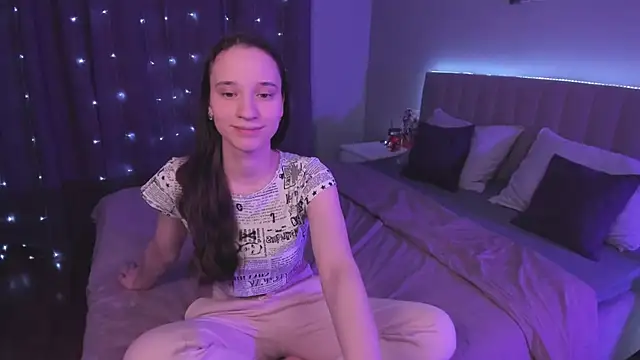 StaceySunny online show from 02.26.25