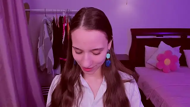 StaceySunny online show from 02.13.26