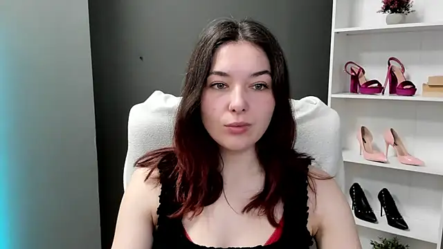 Snapshot of Meagn_Extasy chatting on 04.28.26 Meagn Extasy online show from 04.28.26