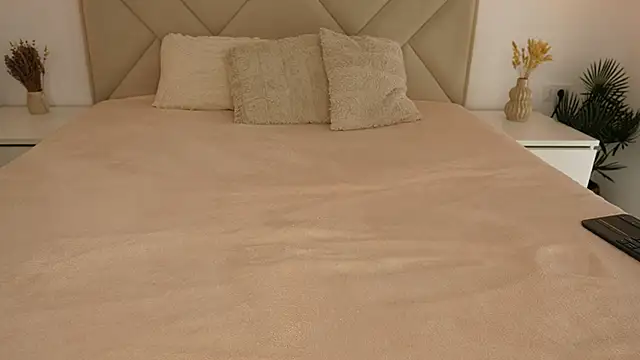 funny to see you here online show from 09.23.25