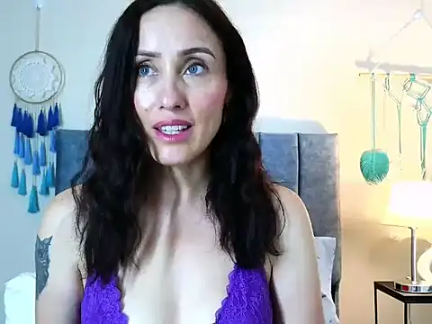 IberianMoonMK online show from 09.28.25