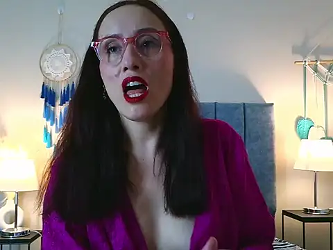 Snapshot of IberianMoonMK chatting on 01.16.26 IberianMoonMK online show from 01.16.26